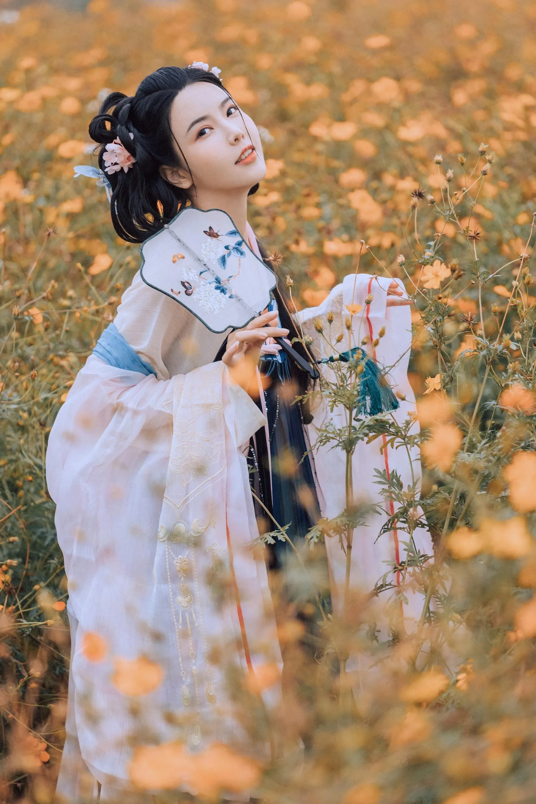 [YITUYU艺图语]2021.10.08 秋日芳菲 三重子 [23P]插图2